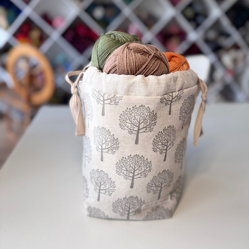 Into the Woods Project Bag – Medium (Natural/Grey Trees)