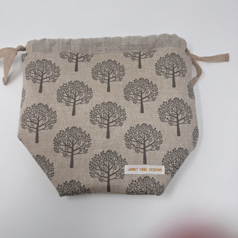 Into the Woods Project Bag – Medium (Natural/Grey Trees)